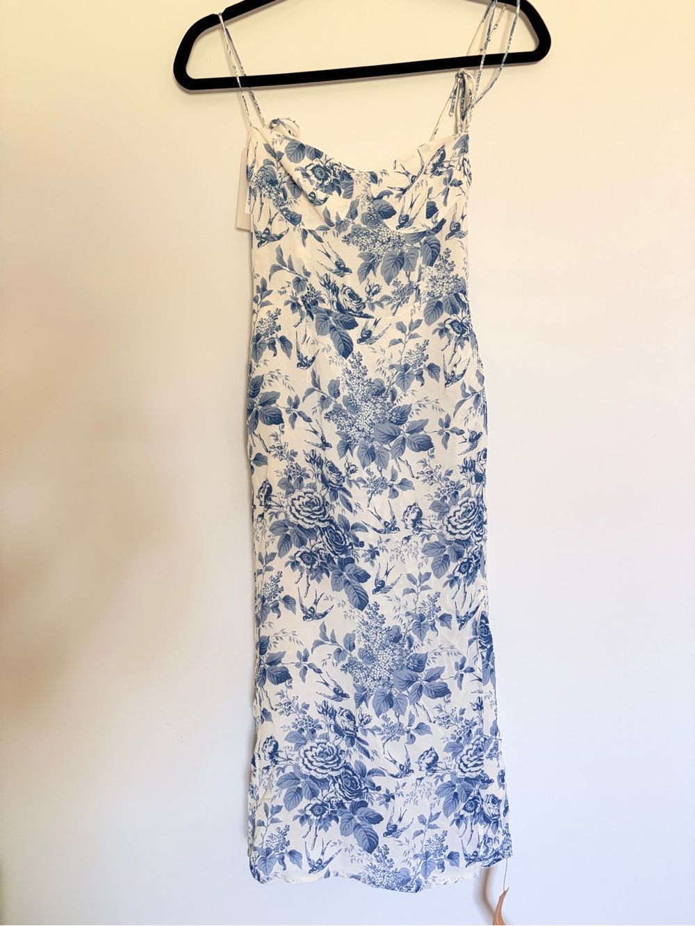 Reformation Petites Kourtney Midi Dress Size 0P, Floral Light Blue Ivory, NWT - Picture 2 of 15